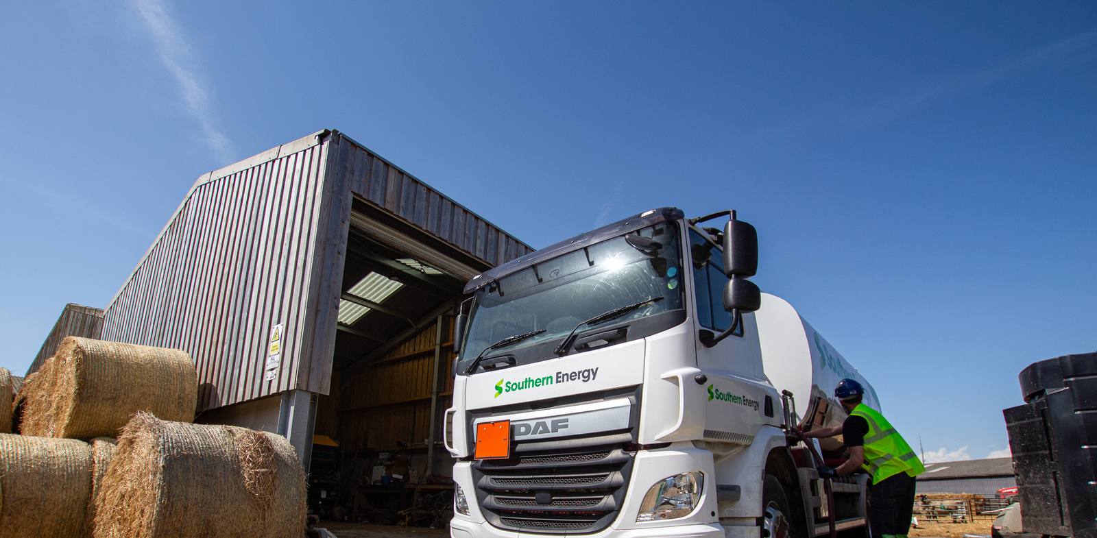 Red diesel delivery to a farm for agricultural machinery